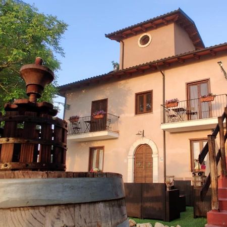 "Il Casaletto" Agriturismo Moderno, Vista Panoramica E Cibo Spettacolare- Скуркола-Марсикана Экстерьер фото