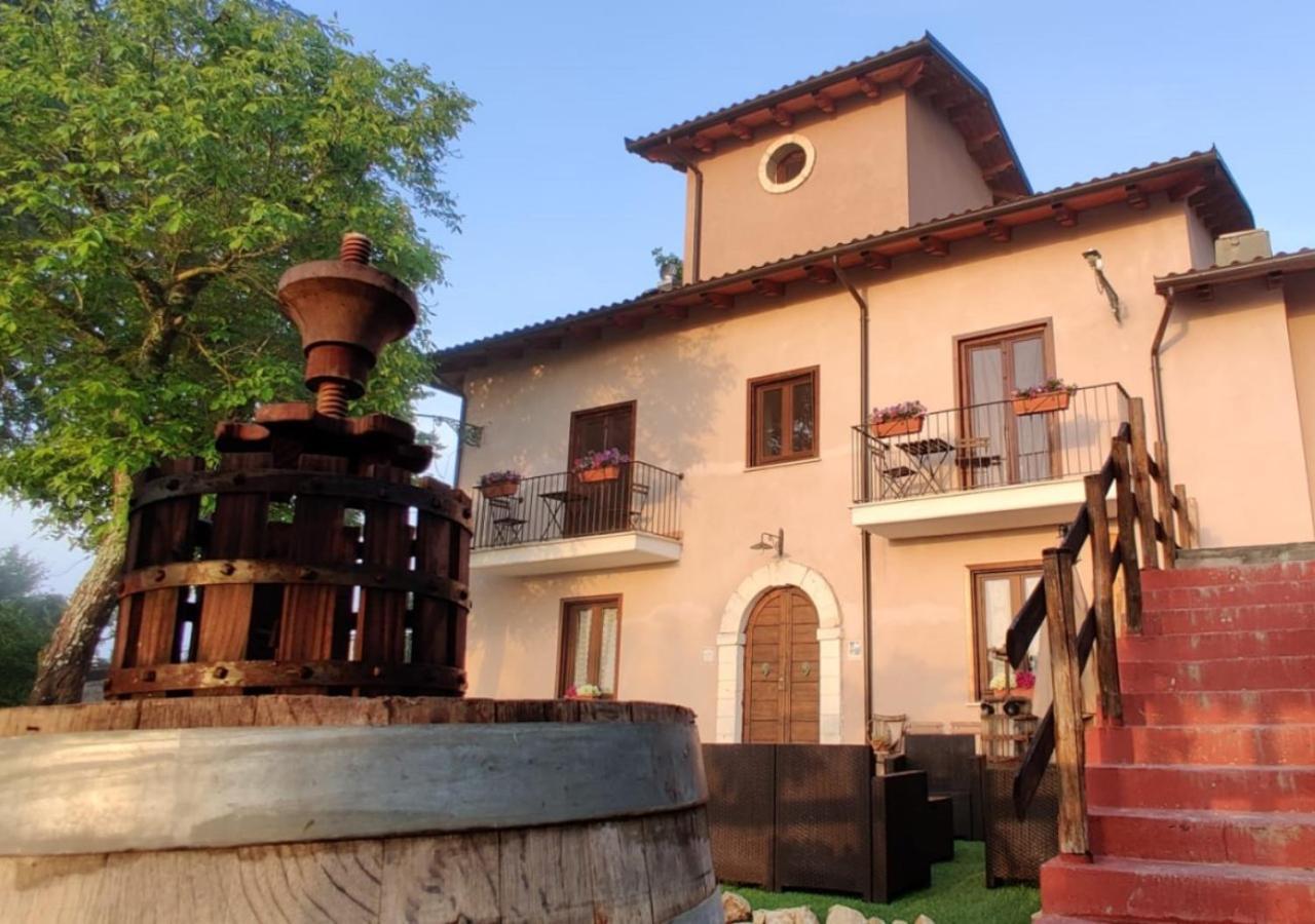 "Il Casaletto" Agriturismo Moderno, Vista Panoramica E Cibo Spettacolare- Скуркола-Марсикана Экстерьер фото